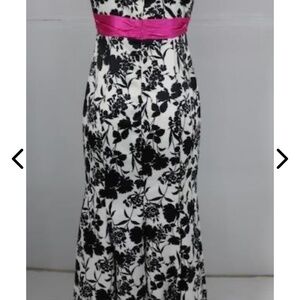 NWT Women's black and white Dress Sz 10